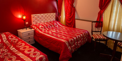 image Chambres Familiales de l'hôtel Henri 4 à Sully sur Loire